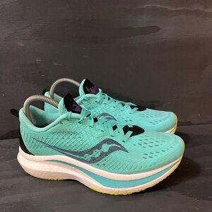 Saucony Endorphin Speed 2 Women’s Size 8.5 Running Shoes Cool Mint S10688-26